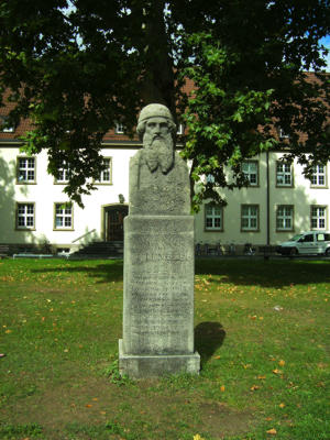 Stadtrundgang Mainz - Johannes Gutenberg-Universität - Campus zwischen Exzellenz und 